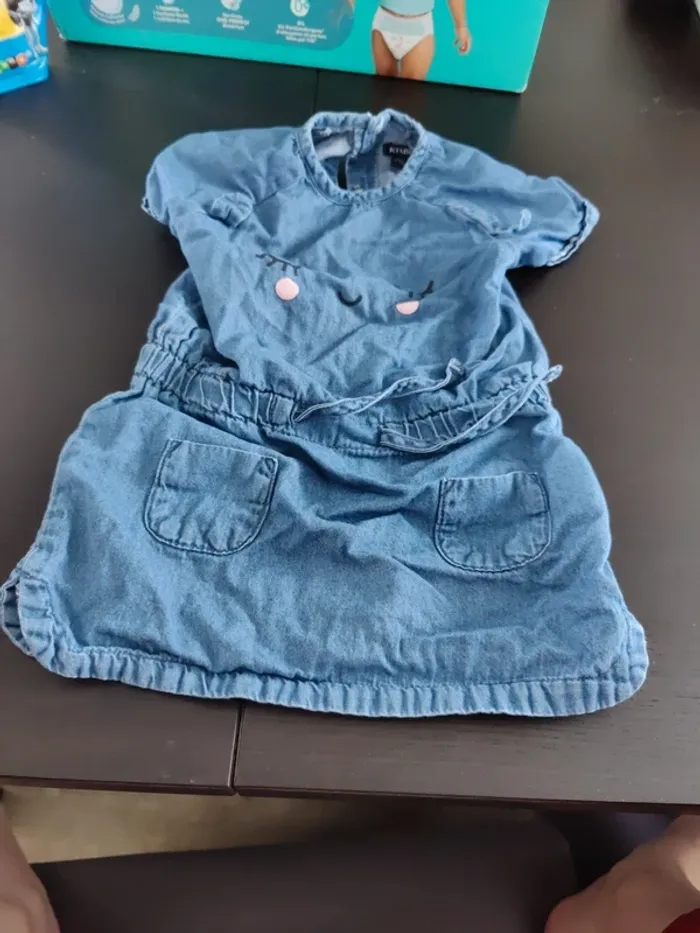 Robe 24mois kiabi