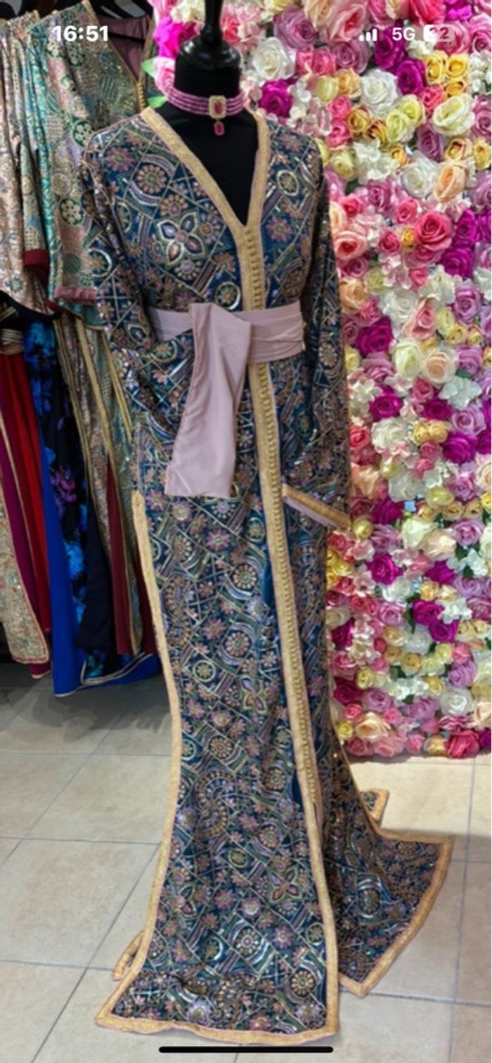 Caftan avec ceinture incluse model saari - photo numéro 3