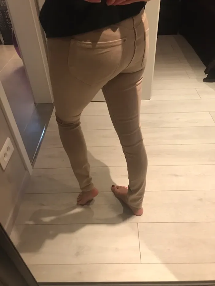 Jean beige H&M - photo numéro 2
