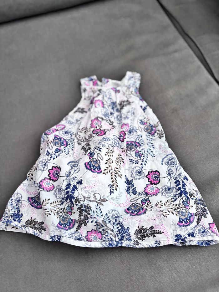 Lot robe 6 mois - photo numéro 10