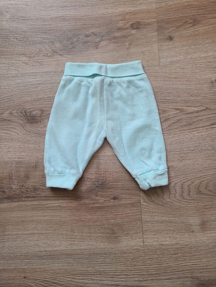 Lot vêtements Garçon 1 mois hiver - photo numéro 7