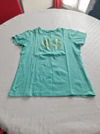 Tee shirt club med