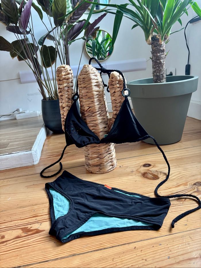 Maillot de bain 2 pièces taille 2 - photo numéro 2