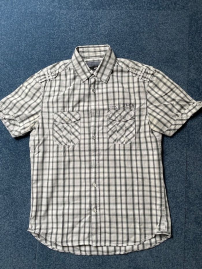 Chemise manches courtes à rayures
