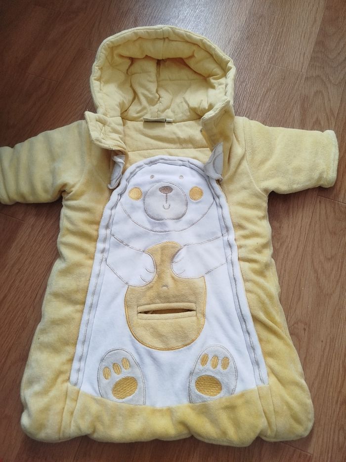 Nid d ange bébé fille