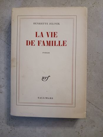 livre la vie de famille Henriette Jelinek