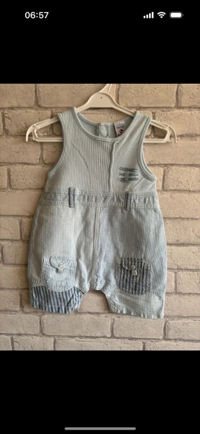 Salopette Absorba taille 9 mois