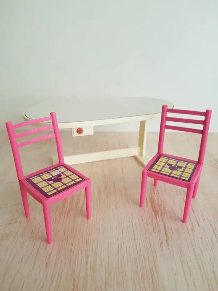 Table d'anniversaire de princesses Barbie - photo numéro 12