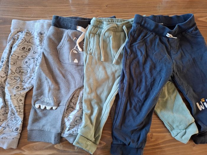 Lot de 4 pantalons 18 mois kiabi