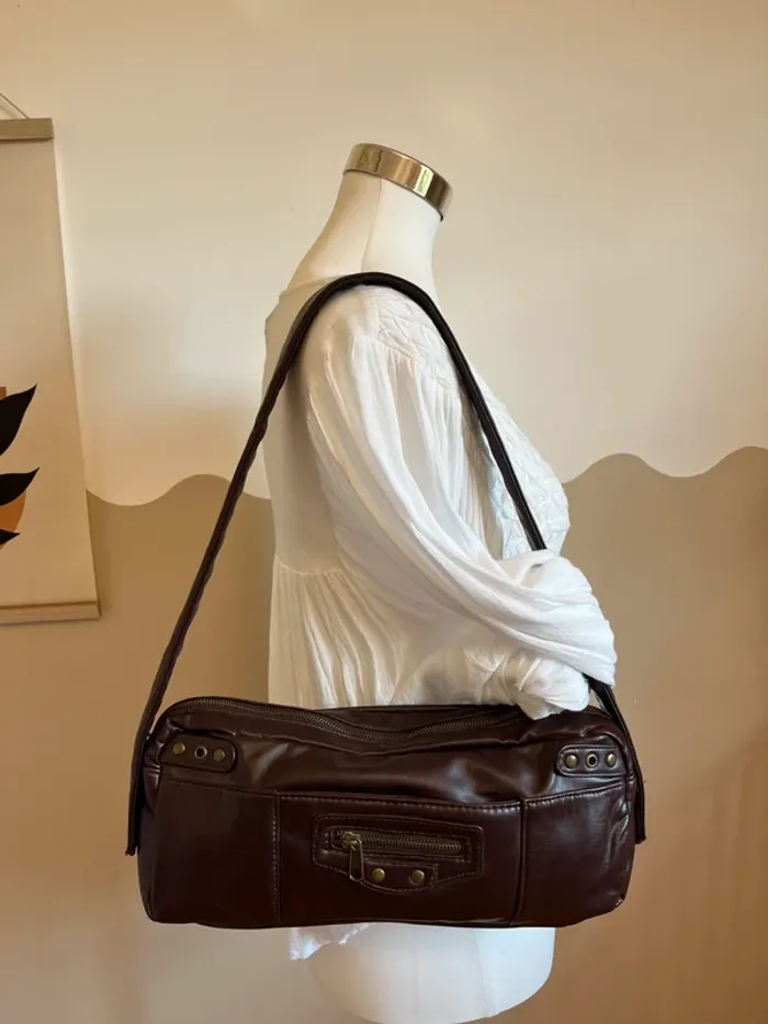 Sac baguette vintage y2k en cuir synthétique marron excellent état[ref 2507SBr136] - photo numéro 10