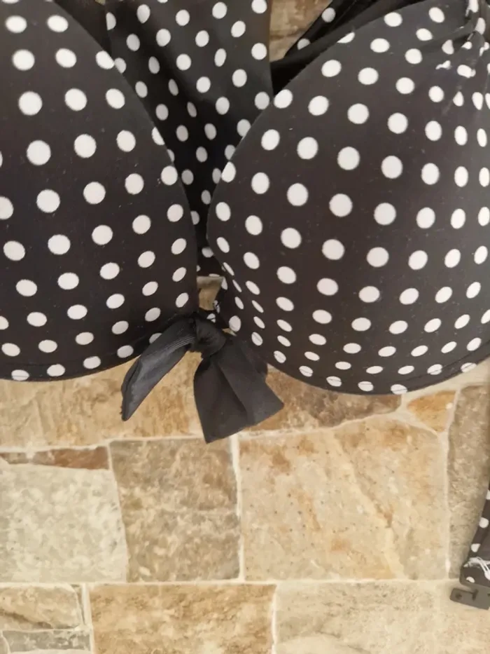 1 ensemble maillot de bain bleu marine avec points blanc taille 38 - photo numéro 2