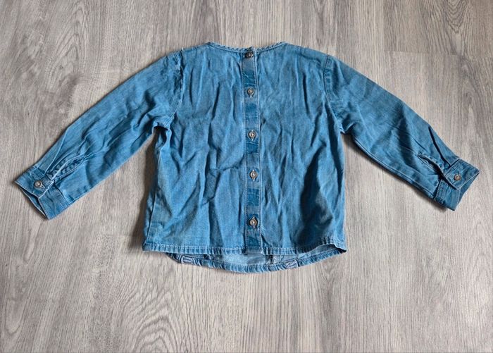 🌸 Blouse longue manche en jeans 18 mois 🌸 - photo numéro 5