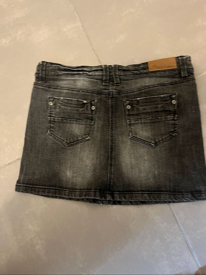 Mini jupe en jeans - photo numéro 3