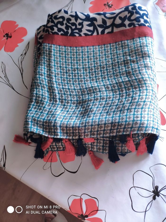 Foulard - photo numéro 4