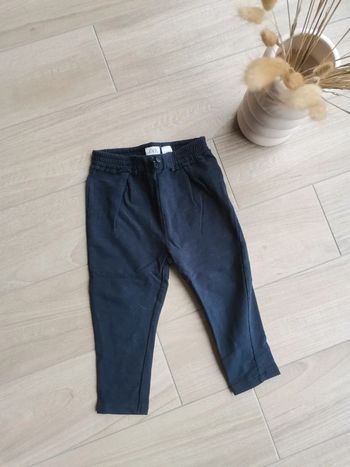 Jogging zara 12/18 mois
