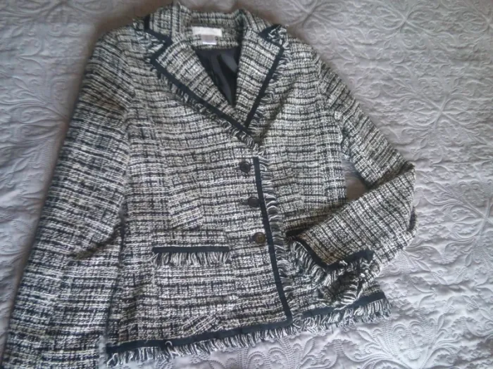 Tailleur Jupe - photo numéro 2