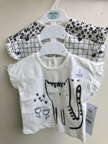 Lot 3 hauts fille 1 mois