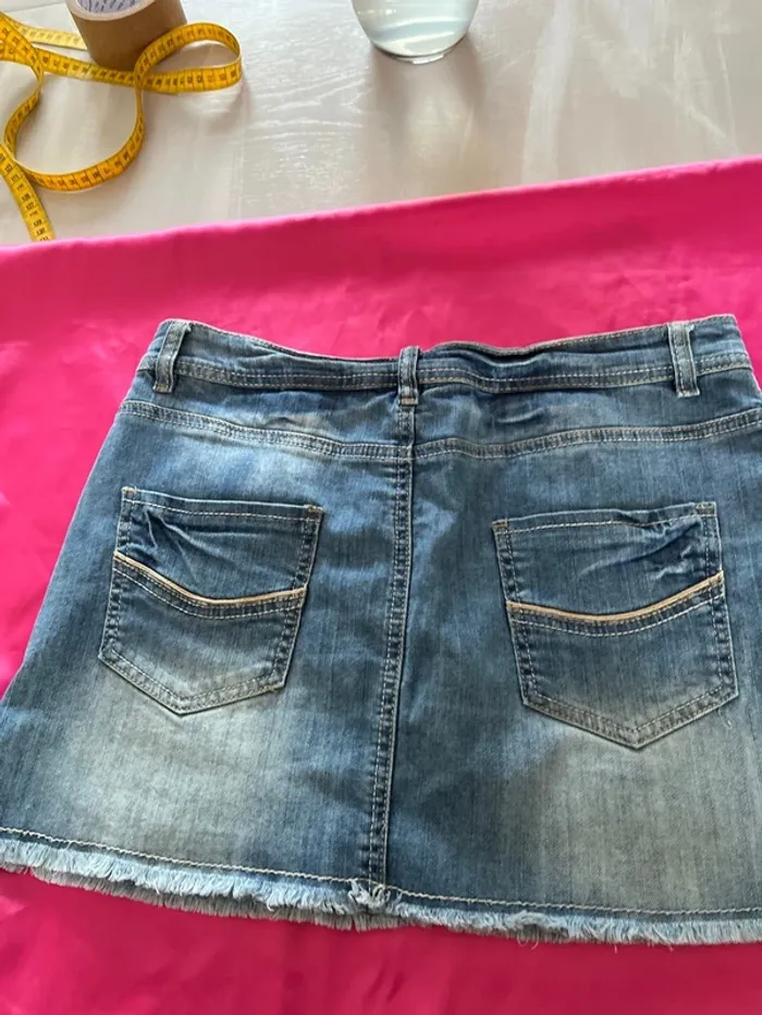Mini jupe Jean 🌸 - photo numéro 4