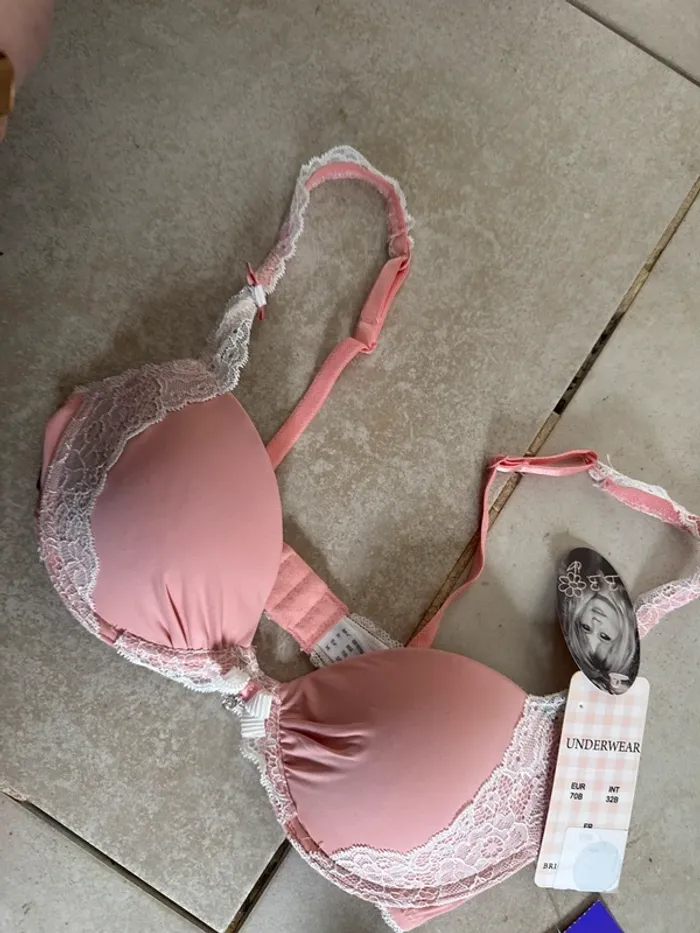 Soutien-gorge Brigitte Bardot – Taille 70B (32B) - photo numéro 2