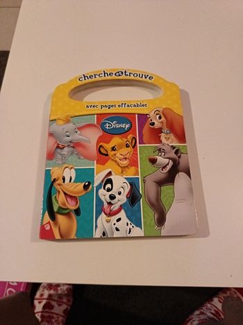 Cherche et trouve disney