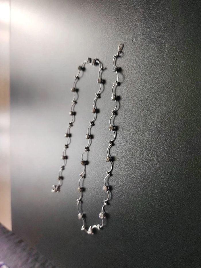 Collier couleur argenté et pierres diamant - photo numéro 3
