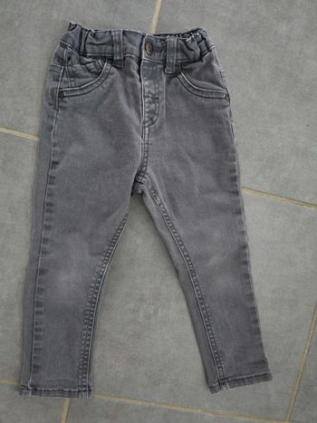Jean skinny gris