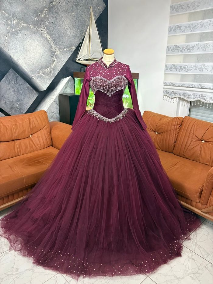 Robe de fiançailles henné aubergine