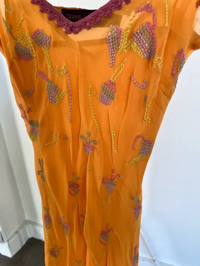 Robe longue brodée en soie orange AAAYAL - photo numéro 3