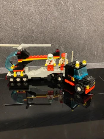 Lego 6357 camion porte hélicoptère