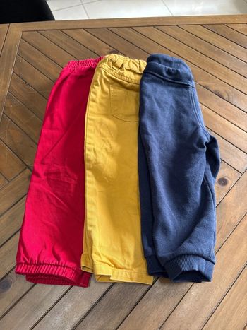 Lot 3 pantalons garçons 18 mois