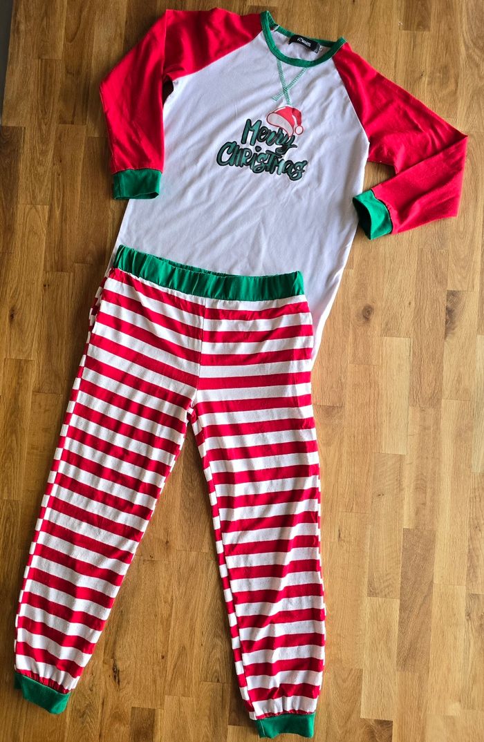 Pyjama de Noël taille 10 ans - photo numéro 2