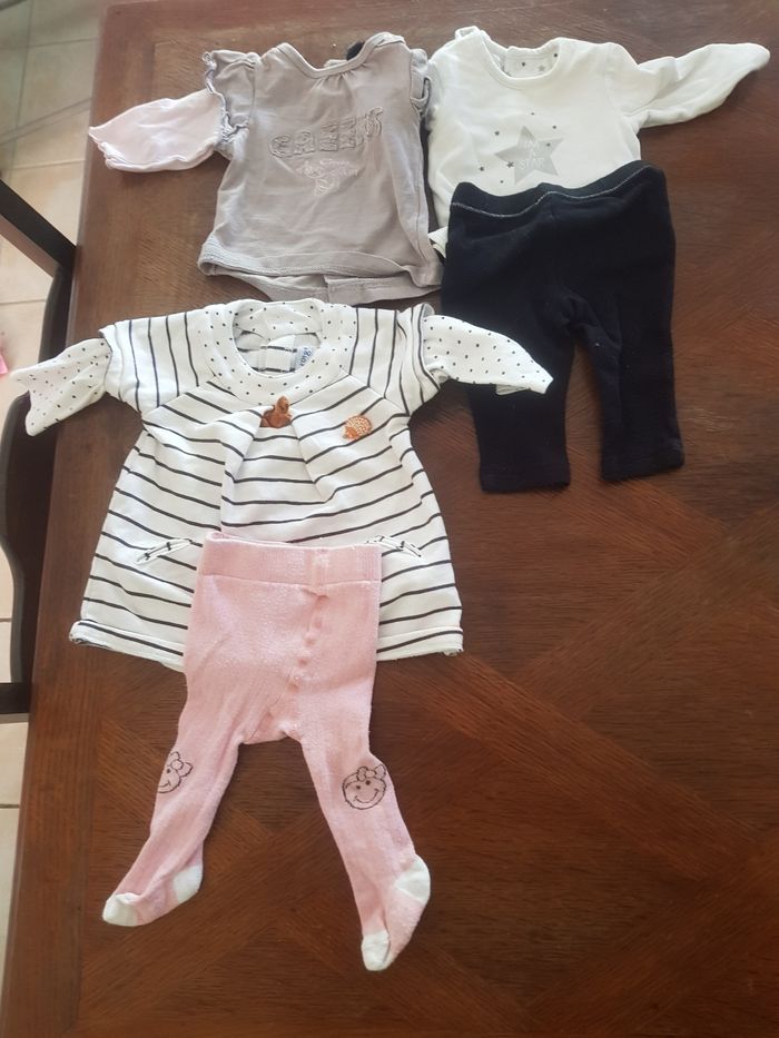 Vetement 1 mois - photo numéro 2