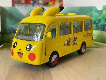 Bus Pokemon coréen unique en France