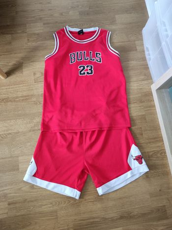 Tenue basket 12-14 ans 