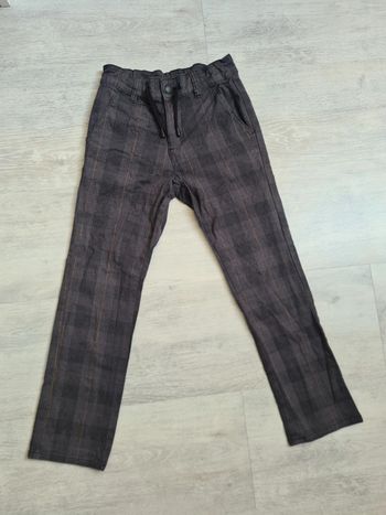 Pantalon gris foncé rayé kiabi 8 ans
