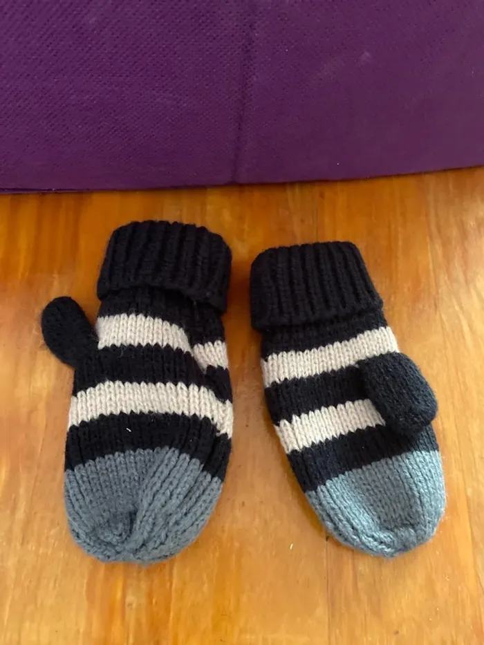 Bonnet + gants taille 2ans - photo numéro 5