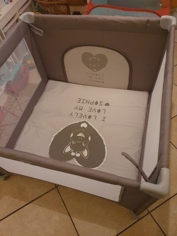 Parc pliant Sophie la girafe