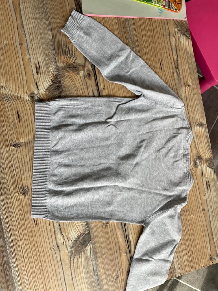 Petit pull léger basique gris kiabi 8 ans - photo numéro 5