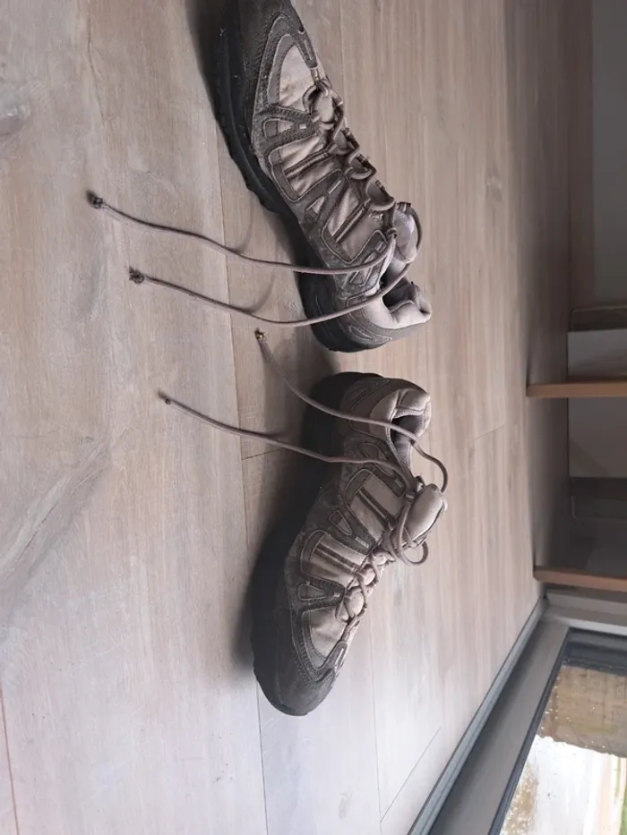 Chaussures de randonnée - photo numéro 2