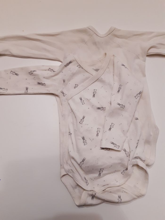 Lot de 2 Bodies blancs - photo numéro 2