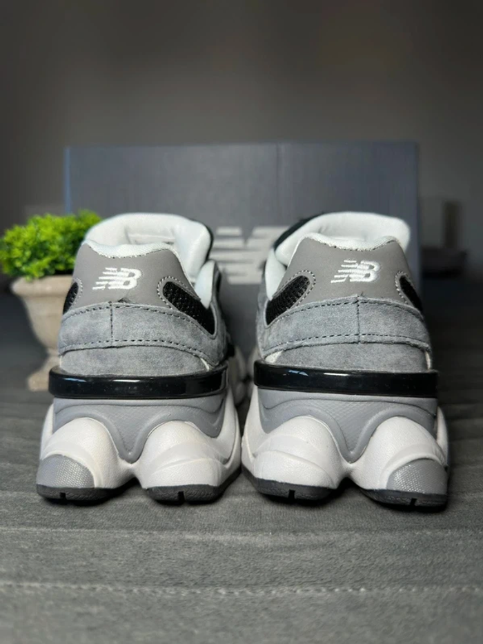 New Balance 9060 Noir 43 - photo numéro 7