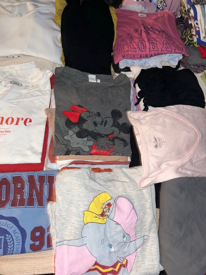 Gros lot de 45 vêtements - photo numéro 2