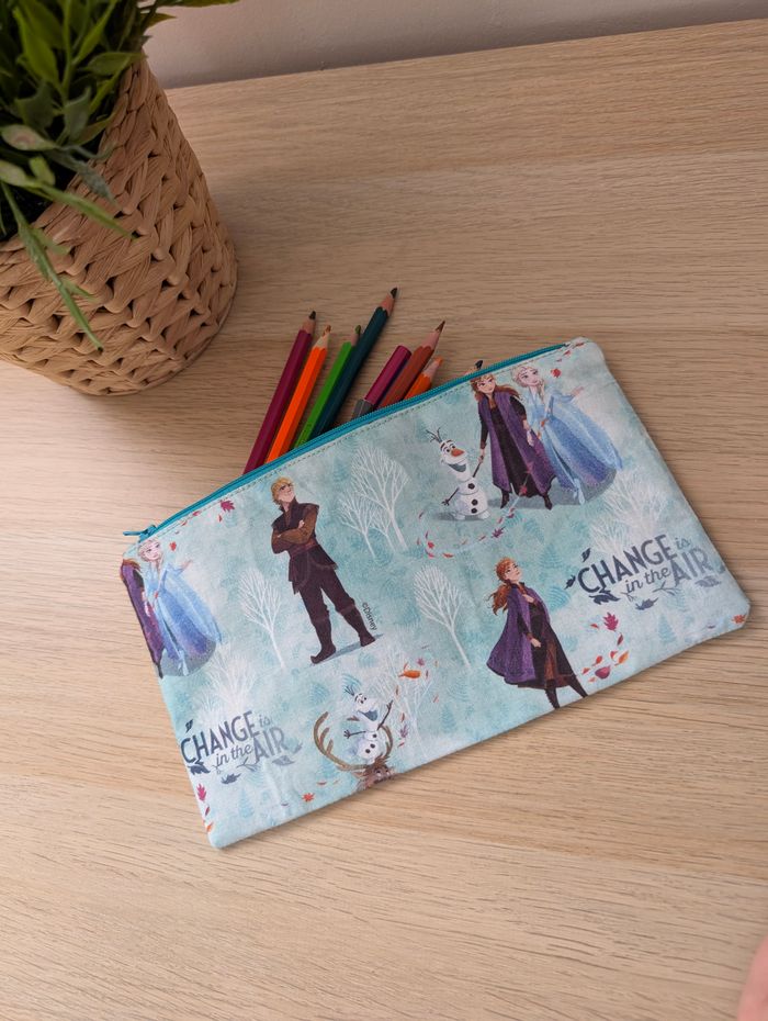 Trousse plate reine des neiges