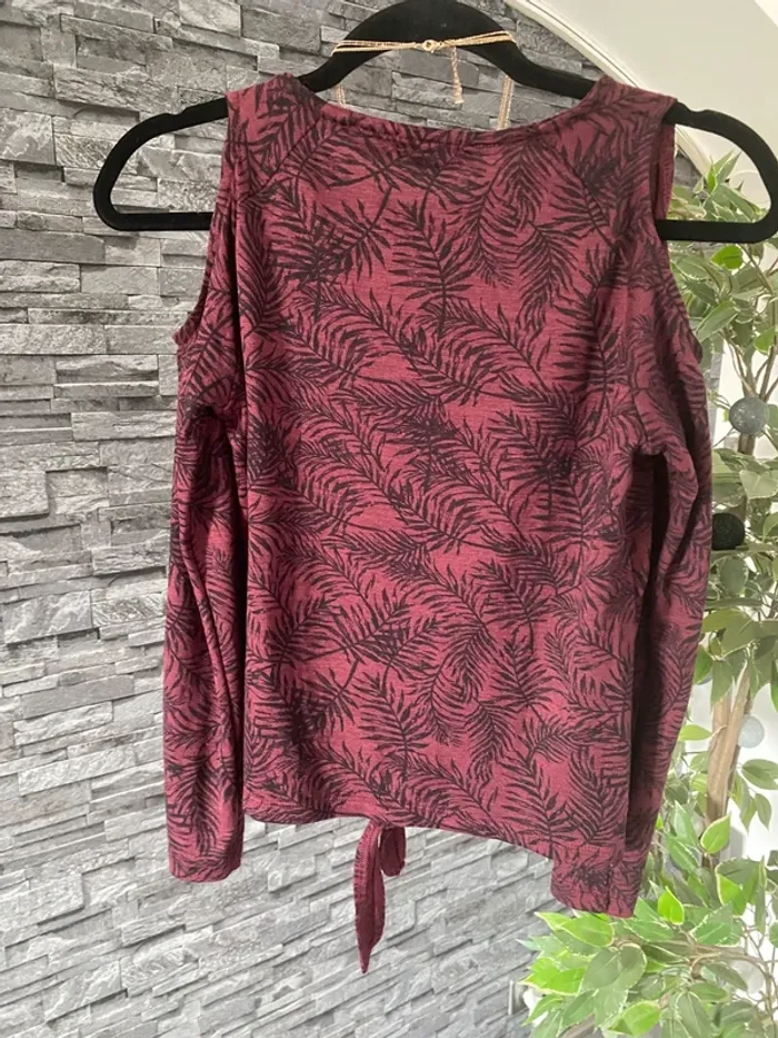 🛑Top fille bordeaux à nouer – motif feuilles – col ouvert – Gémo – 12 ans🛑 - photo numéro 6