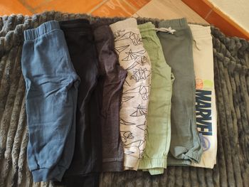Lot de 10 pantalon plus short en 18 24 mois