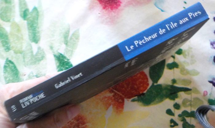 LE PECHEUR DE L'ILES AUX PIES de Gabriel VINET Ed. Liv'Poche - photo numéro 4