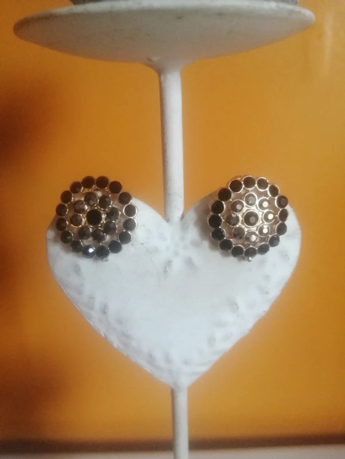 🌸Boucles d'oreilles puces cristaux noirs "Konplott" 🌸 - photo numéro 2