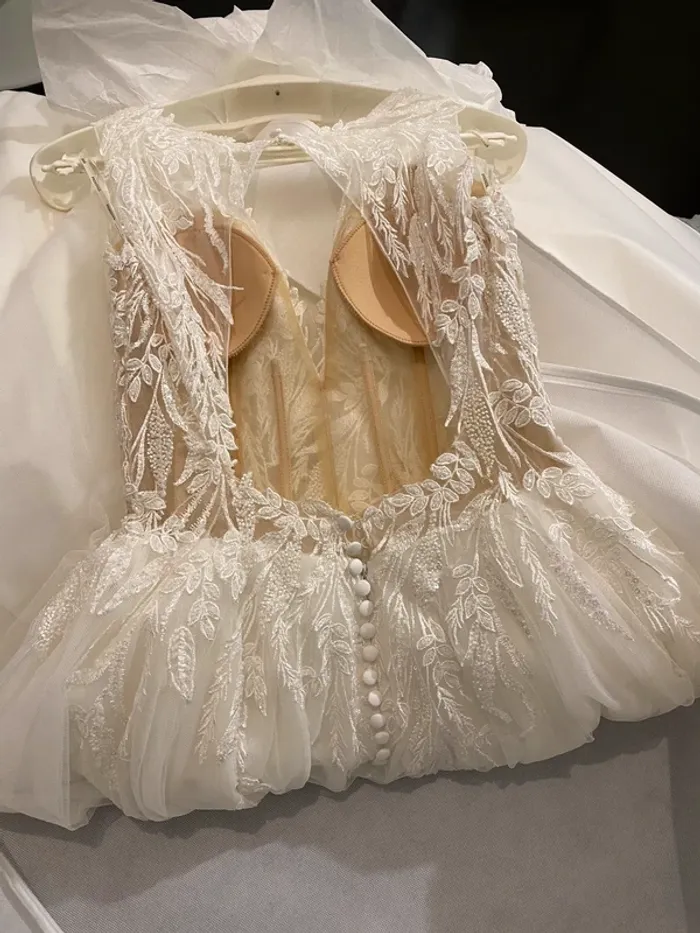 Magnifique robe de mariée pronovias - photo numéro 11