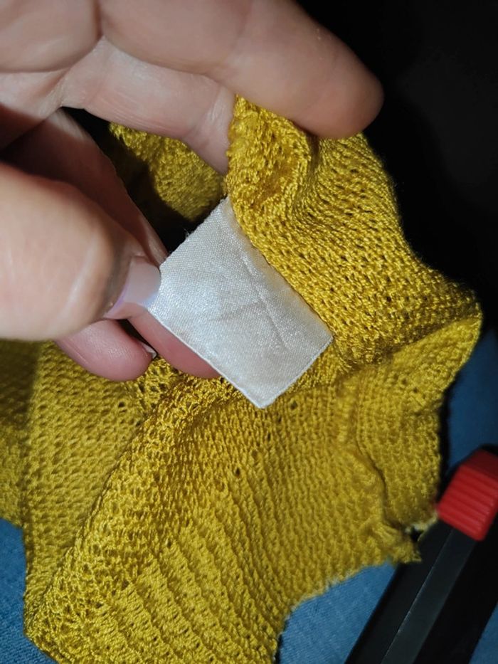 Haut jaune vintage Griffon frères - photo numéro 6