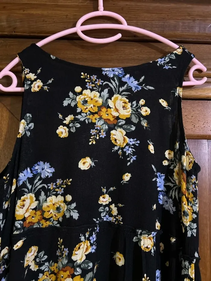 Robe longue à fleurs - photo numéro 2
